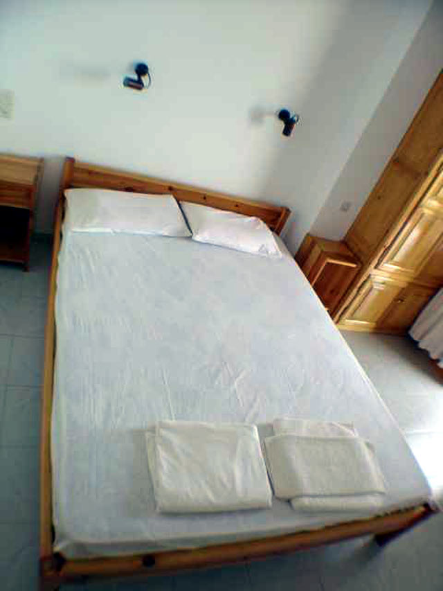 TROULOS Image of the Bedroom CLICK TO ENLARGE