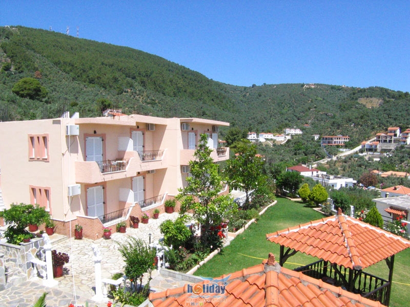 OLGA STUDIOS & APARTMENTS  HOTELS IN  MEGALI AMMOS